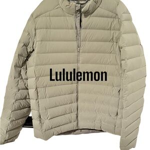lululemon athletica Men's Puffer Jacket - light Green
